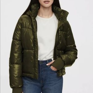 gap green velvet puffer
